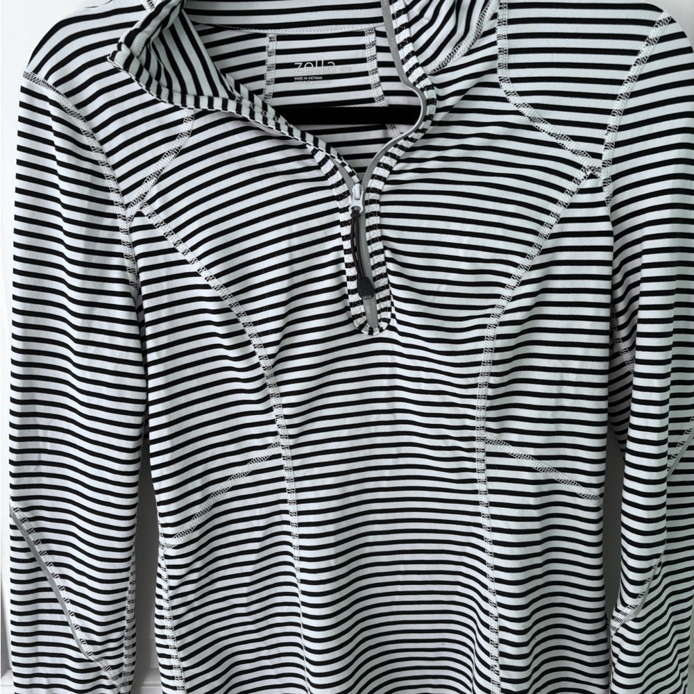 Zella Black and White Striped Long Sleeve Top